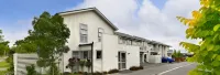 Lincoln Motel Hotels near Faringdon Community Garden