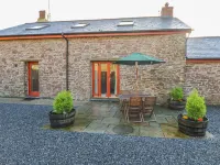Little Brook Cottage Hotels in Laugharne