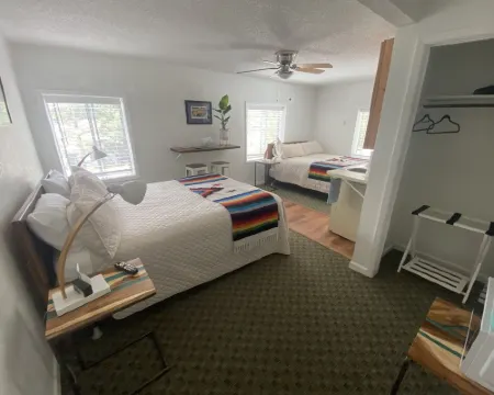 Summit Inn Hotels in Cloudcroft