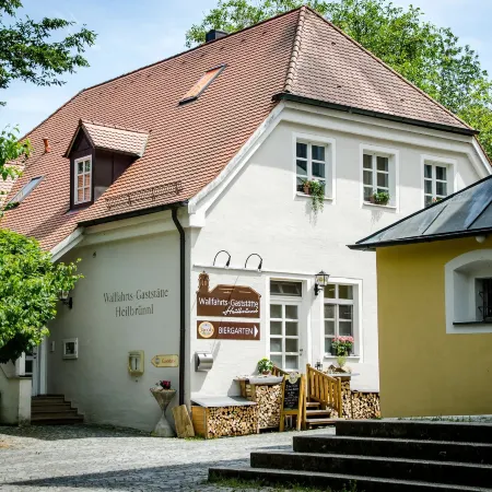Wallfahrts-Gaststätte Heilbrünnl Отели в г. Родинг