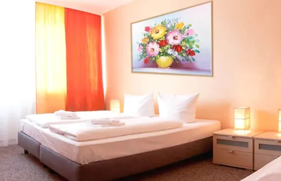 艾瑪迪斯中心酒店