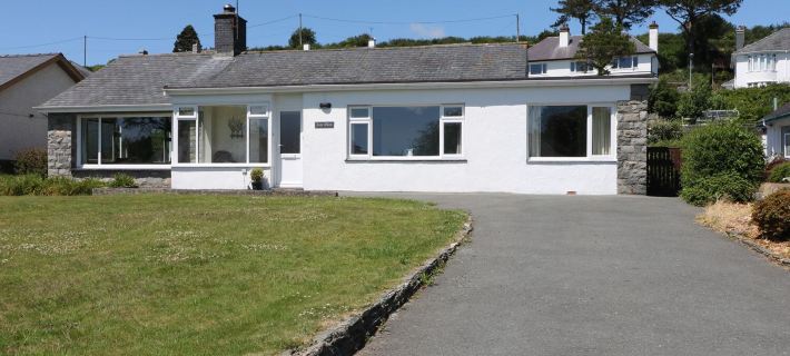 CAE Glas Hotels in Pwllheli