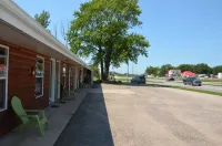 Northland Inn Hotels in Dickinson County