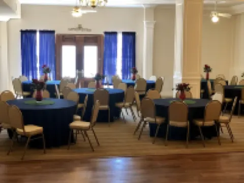 Trucountry Inn Hotels in Brady