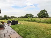 Shreyas Cottage Hotels in Chipping