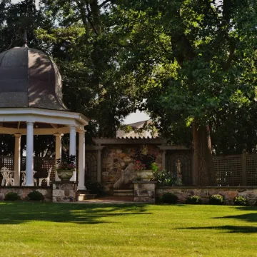 The Inn & Spa at Intercourse Village