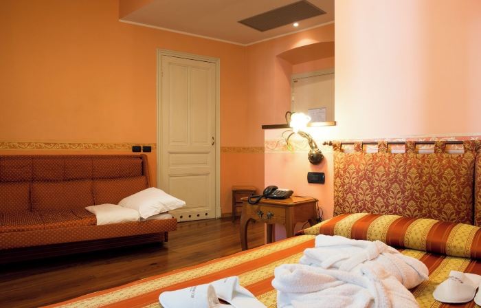 Hotel Belle Epoque