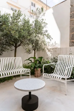 Meem Townhouse Отели рядом с достопримечательностью «Jardi Botanic de Soller»