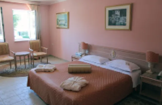 Marina Frapa Resort Rogoznica Hotel a 