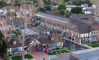 Solvang Inn & Cottages