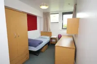 Perth Youth Hostel and Apartments - شرفة