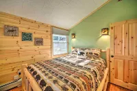 Lake Pleasant Access! Speculator Cottage w/ Deck - Wifi