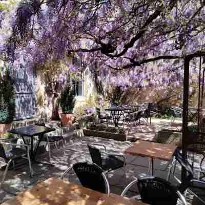 Hôtel les Glycines Hotel Exterior