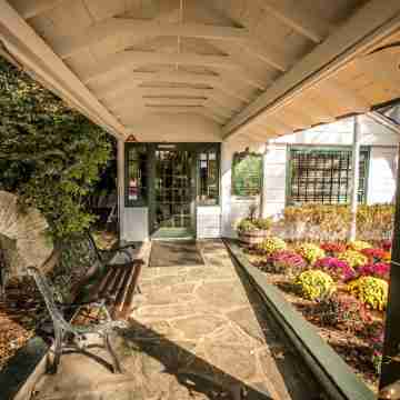 The Olde Mill Inn Basking Ridge Hotel Exterior