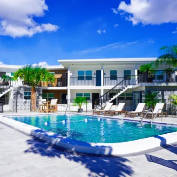 Ivory Sands Beach Suites