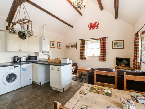 Bwthyn yr Onnen - 4-Star