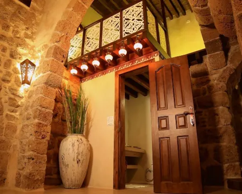 Zidan Sarai Suite โรงแรมในอาเกร