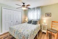 Dog-Friendly Daytona Beach Cottage w/ Patio! - Homestays