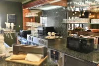 Les Portes du Cantal Hotels in Apchat