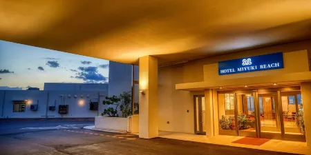 Hotel Miyuki Beach Отели рядом с достопримечательностью «Aqualuce Chapel»