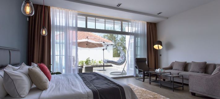 White Boutique Hotel and Restaurant Hotels in Sihanoukville