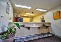 Americas Best Value Inn and Suites Helena - Hot Tub