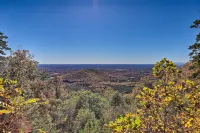 Bring a Pet: Bostic Cabin w/ Mtn Views! - 3성급