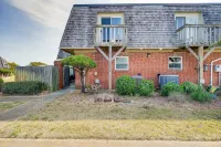 Kitty Hawk Vacation Rental 1 Mi to Beaches!