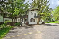 Cozy Condo on Fall River - 1 Mile to Rmnp Gate! - Apartments