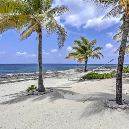 Lovely 'Sea Dreams Villa' w/ Private Beach & Deck!
