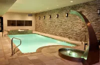 Hawthorn Suites by Wyndham Lubbock - Hot Tub