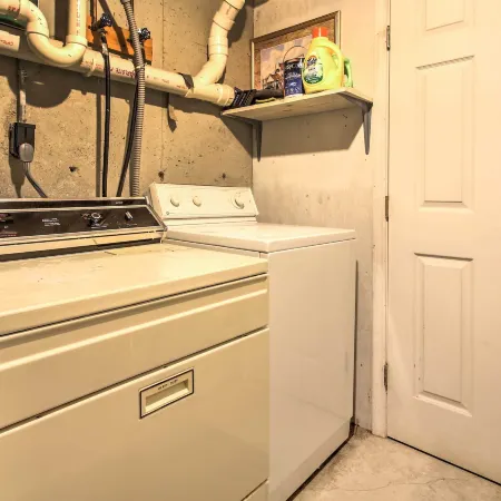 Cozy Bartlett Townhome < 3 Mi to Attitash Mountain