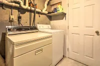 Cozy Bartlett Townhome < 3 Mi to Attitash Mountain - 3-Star