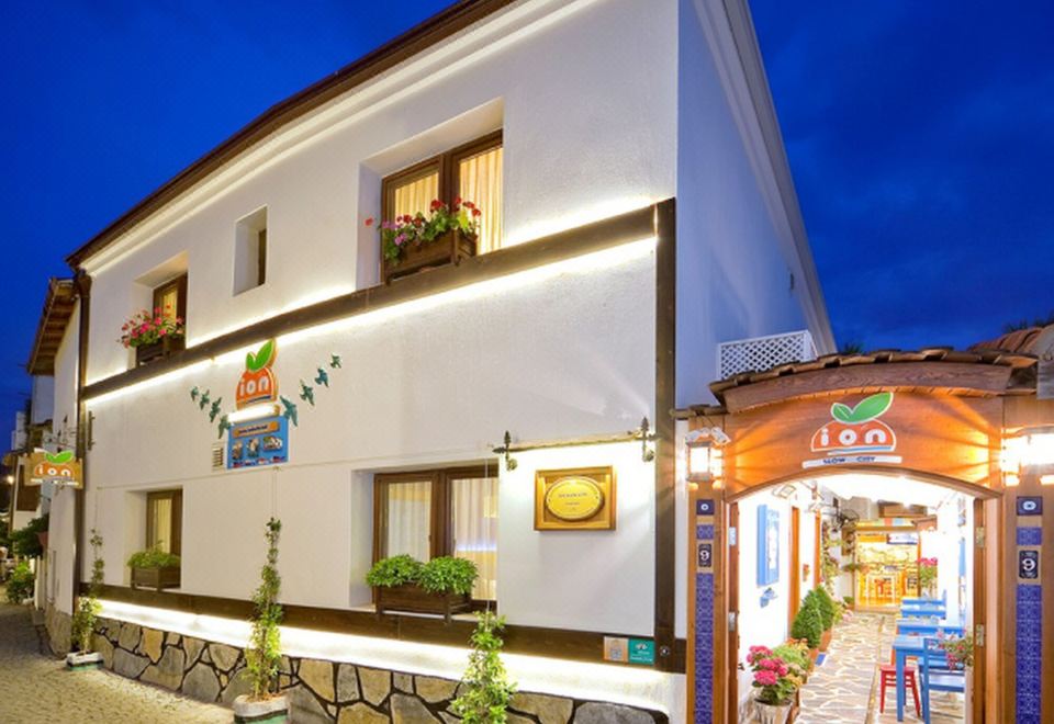 hotel overview picture