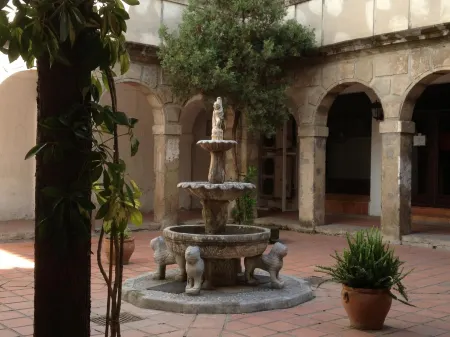 Hotel Palacio Blanco Отели в г. Кутар