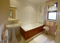 The Factor's Inn & Factor's Cottage - Мини-отели