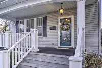 Charming and Family-Friendly Zanesville Home!