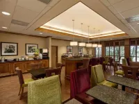 햄프턴 인 세인트 로버트