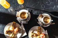 Hostel Link Hotels in Ловран