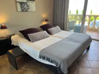 Superb air-conditioned villa with private pool and breathtaking sea/mountain views