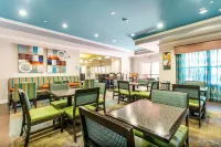 Holiday Inn Express & Suites Lagrange Hôtels à : LaGrange