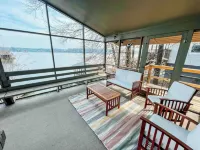 4-BR Lakefront Home with Amazing Views