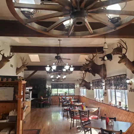 Wagon Wheel Restaurant Bar and Motel