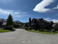 Snowcreek VI the Lodges #1133 Condo - Apartments
