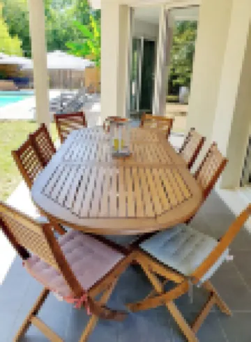 Au Bois JoliVilla ombragéPiscine privée, sécurisée4 chambresPrès de Bergerac