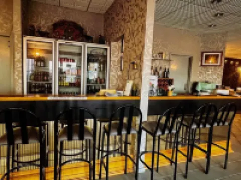 Mountain Creek Motel Bar & Restaurant Hotels in Bright
