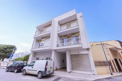 Mina Apartment 100m from Sea