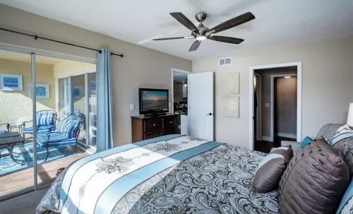 Worry Free Waterfront Wonder