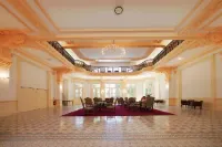 Terres de France - Appart'Hotel le Splendid Hotels in Allevard