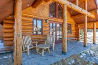 Stunning cabin on 4 acres of land near Breck, mountain views and on-site creek